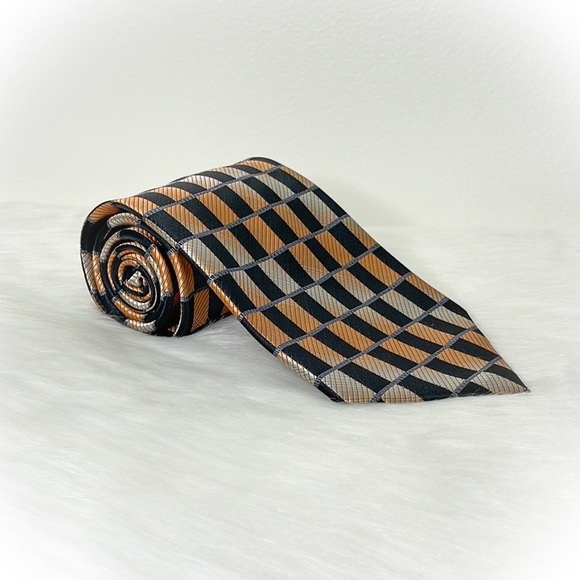 💕Very Handsome Pierre Cardin Mens Necktie💕 - Picture 9 of 11